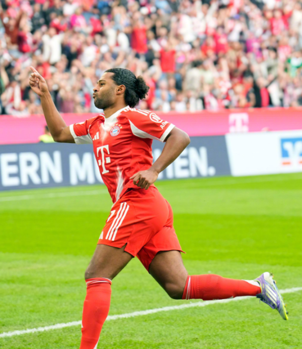 股票配资指南最新 迪亚斯比肩三大传奇，凯恩独造3球，拜仁5-0汉堡，霸气宣战切尔西